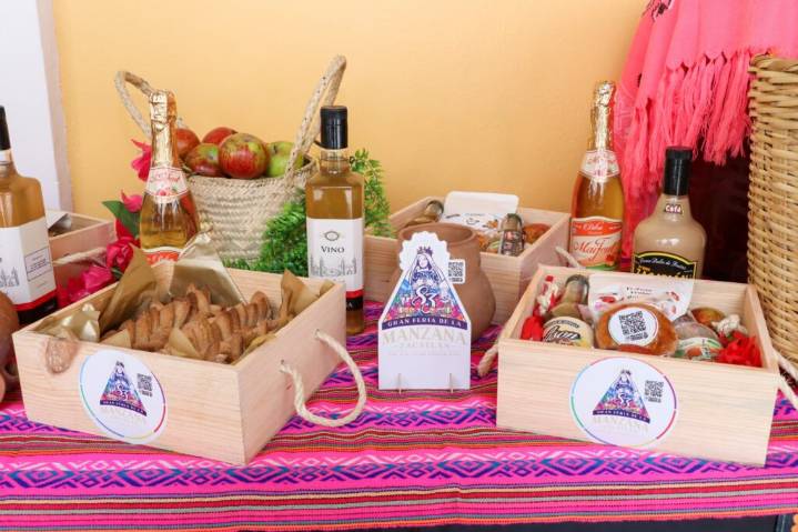 SIGUEN LOS PREPARATIVOS PARA LA CELEBRACIÓN DE LA LXXXIII GRAN FERIA DE LA MANZANA EN ZACATLÁN PUEBLA