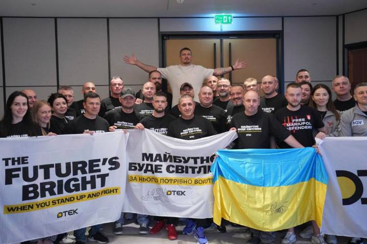 Veteranos de guerra pasan del frente de batalla en Ucrania a Wembley para la pelea de Usyk