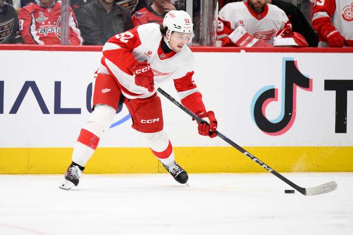 See Red Wings’ Marco Kasper score slick summer league goal