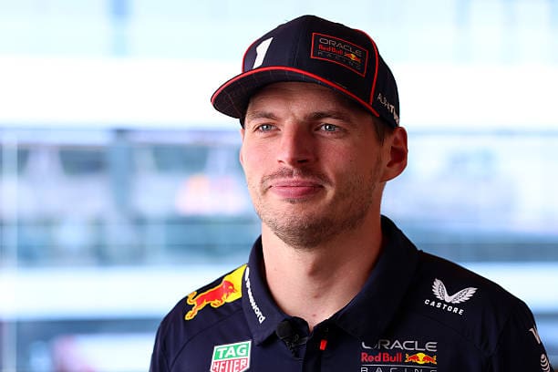 Max Verstappen confirma su permanencia con Red Bull para la temporada 2026