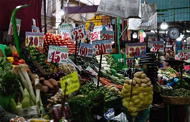 Inflación interanual en México baja al 3.55 por ciento en primera quincena de julio de 2025