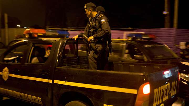 Miembros de la MS-13 llegaron al funeral de un pandillero rival en Guatemala y mataron a 7 personas