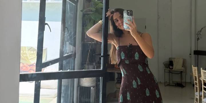 Vestidos marrones, la tendencia del verano: dónde comprarlos y cómo llevarlos