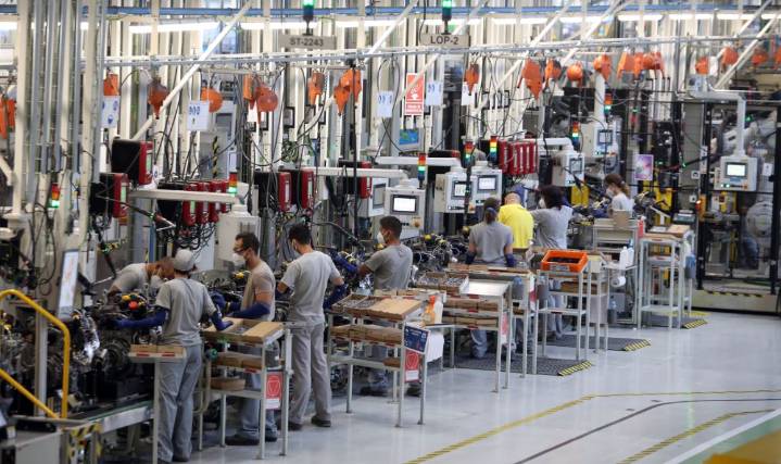 España supera por primera vez los 22 millones de ocupados