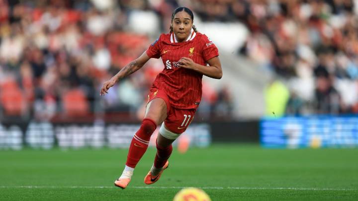 Arsenal pays world record women's soccer transfer fee to sign Olivia Smith