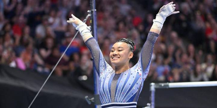 Gator gymnastics’ Leanne Wong competes in U.S. Classic