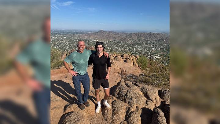 RFK Jr.'s choice of attire while hiking in Arizona sparks online chatter