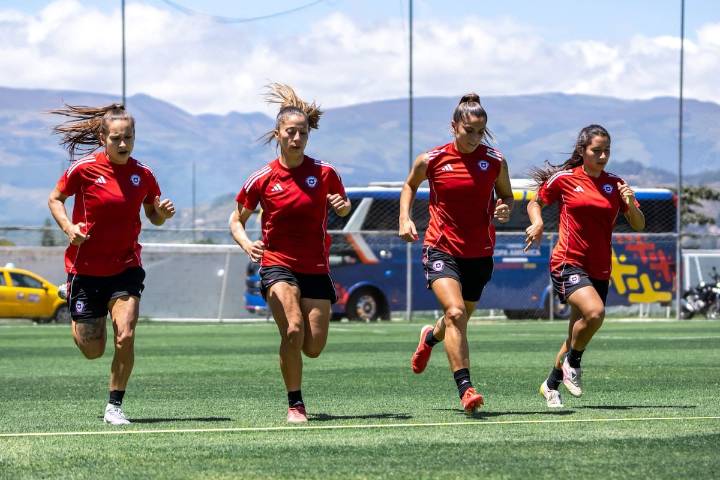 Buscando ir a Lima 2027: Chile se ve las caras ante Paraguay por el quinto puesto de la Copa América Femenina 2025