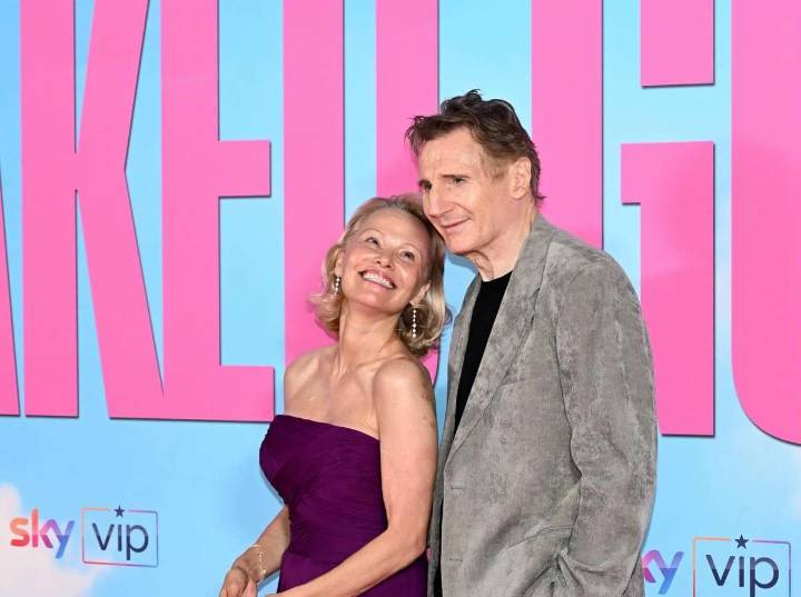 Pamela Anderson y Liam Neeson son los nuevos tórtolos de Hollywood
