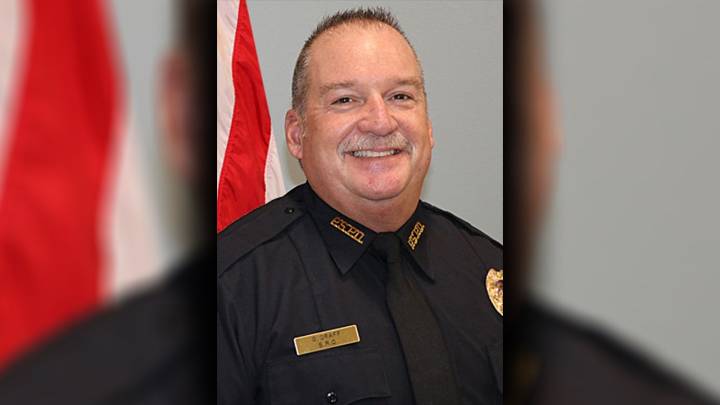 Pinellas Schools police sergeant who died while on duty honored at funeral