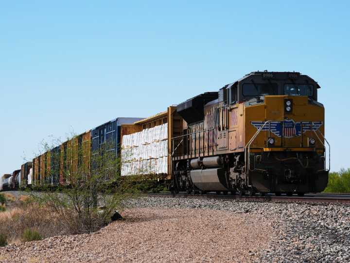 Union Pacific to buy Norfolk Southern for $85bn