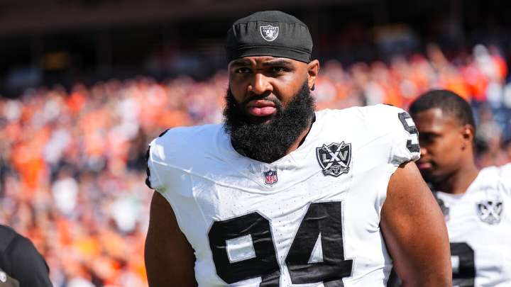 Report: Raiders teammate filed H.R. complaint over Christian Wilkins's kiss on the head