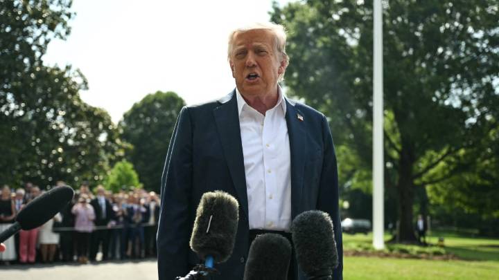 Trump destituye a la jefa de Estadísticas Laborales por cifras "manipuladas" en el informe de empleo