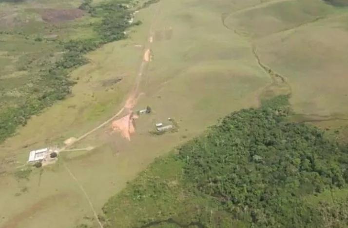 FANB informa fallecimiento de siete personas tras precipitarse avión en Amazonas