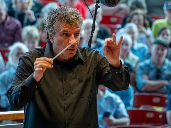Asistir al Festival de Música de Grant Park es una celebración de ser parte de Chicago: Giancarlo Guerrero
