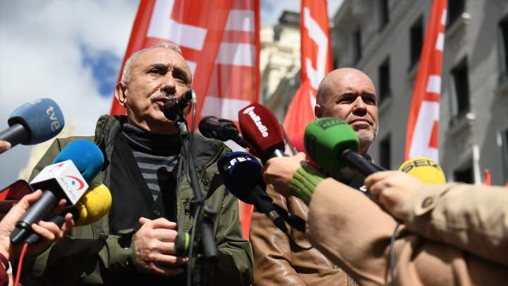 CCOO y UGT reclaman que se reanude "inmediatamente" la tramitación de la jornada laboral de 37,5 horas y anuncian que seguirán movilizándose