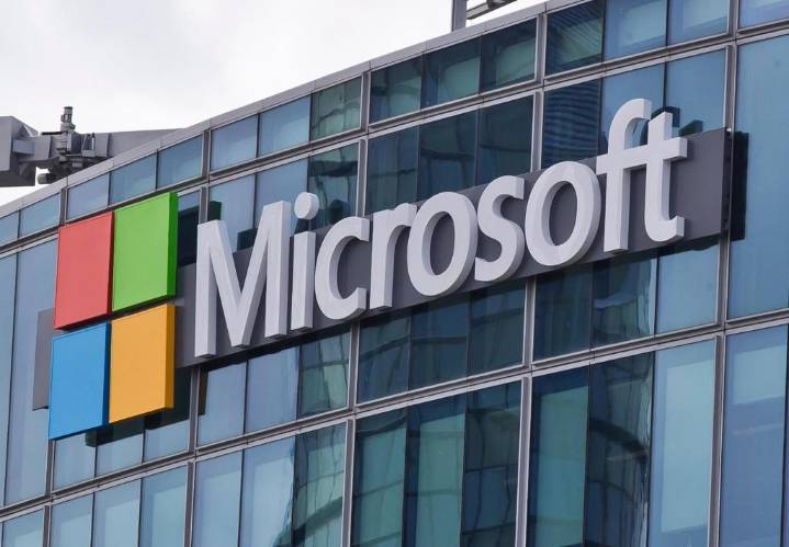Tally of Microsoft victims surges to 400 as hackers exploit SharePoint flaw