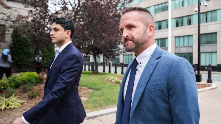 Ex-officer gets 33-month sentence for violating Breonna Taylor's civil rights