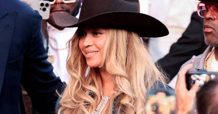 Unreleased Beyoncé music stolen in Atlanta after car break