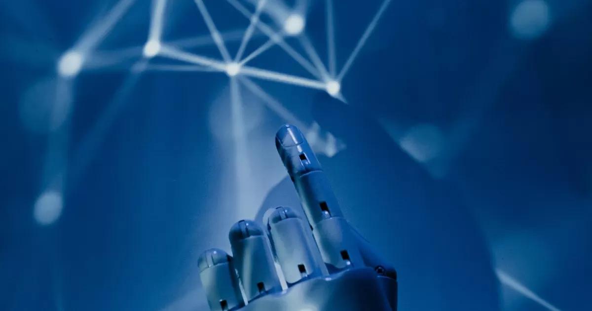 Uso de la inteligencia artificial podría afectar elecciones con desinformación, advierte experto