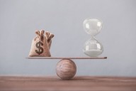 Net Worth at 25: How Much Should You Have Saved? • Benzinga