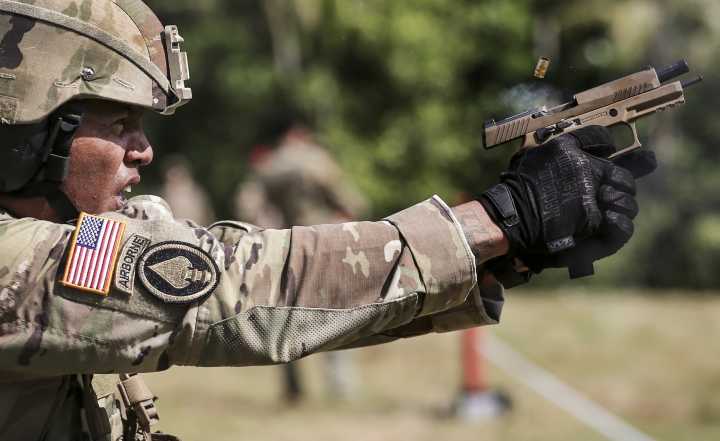 Army, Marine Corps, Navy have no plan to stop using Sig Sauer M18, M17 pistols