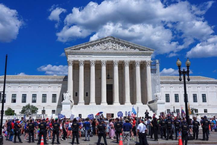 Most U.S. adults think abortion should be legal 3 years after Roe was overturned, poll shows
