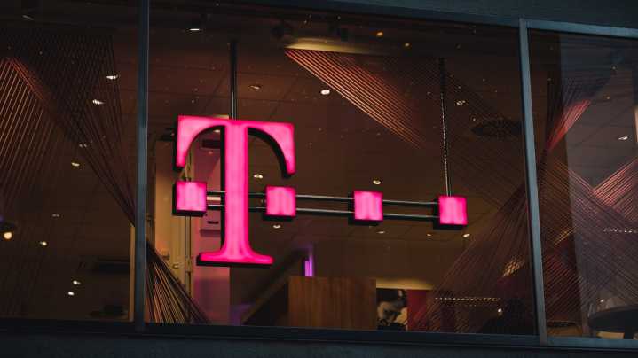 Starlink, T-Mobile's T-Satellite Service Goes Live With Text, Location Sharing Support