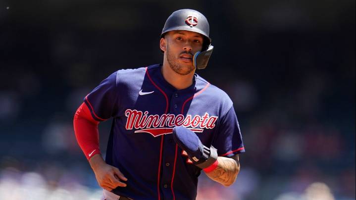 Is Carlos Correa returning to the Astros?