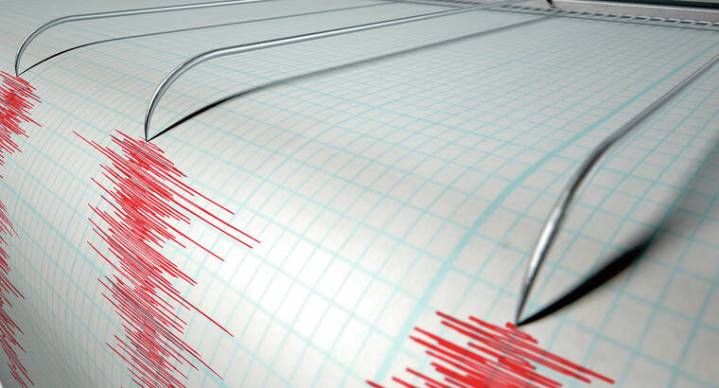 7.3 magnitude earthquake triggers brief tsunami warning for Southwest Alaska communities