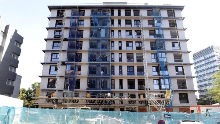 La firma de hipotecas se dispara un 82,8% en el mes de mayo en Castilla