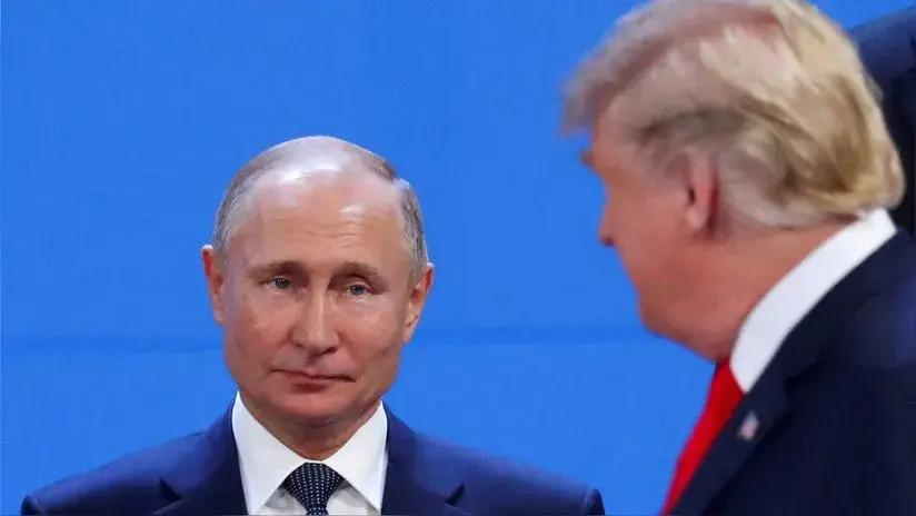 Trump da "10 o 12 días" a Putin para llegar a un acuerdo de alto el fuego con Ucrania