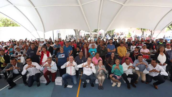 Entregan SEDIF y SMDIF más de 3 mil despensas de programas alimentarios