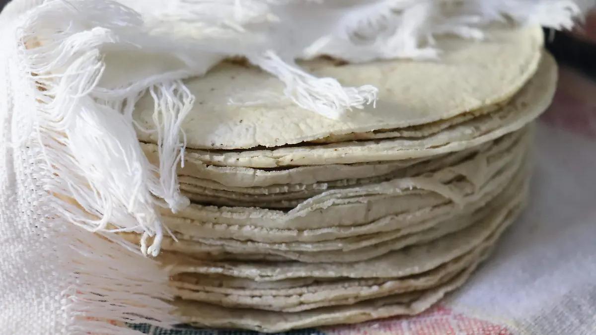 Altos costos de producción impiden disminuir el costo del kilogramo de tortilla: empresarios