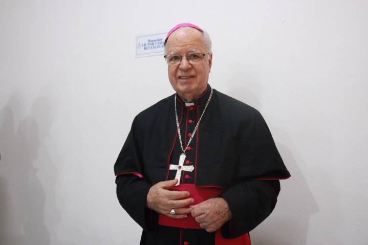 Arquidiócesis celebra los 88 años de vida de Monseñor Victor Tamayo