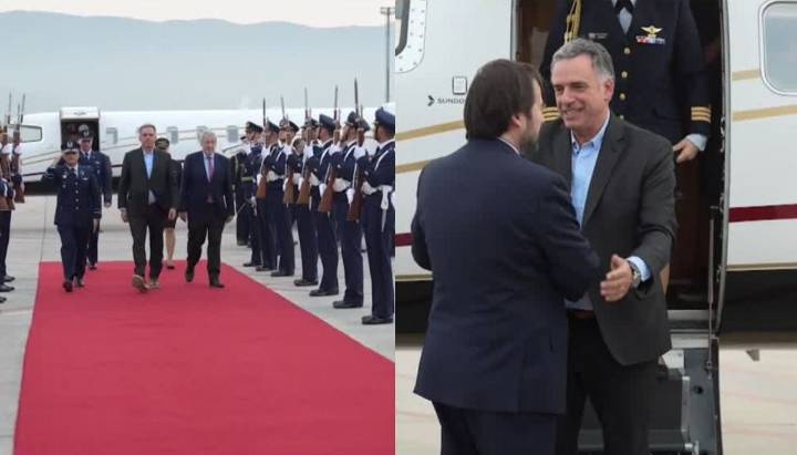 Presidente de Uruguay es el primer mandatario en llegar a Chile para cumbre "Democracia Siempre"