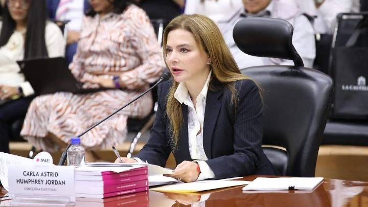 Recursos para imprimir acordeones fue lo ilegal: Carla Humphrey