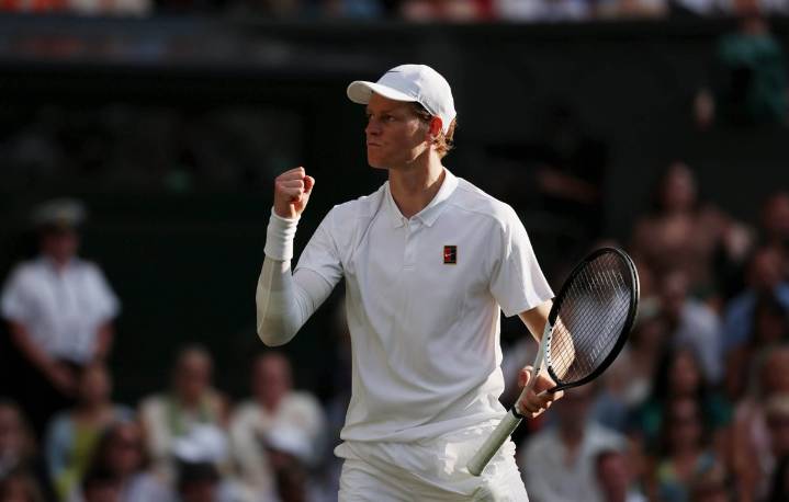 Wimbledon final: Jannik Sinner beats Carlos Alcaraz to win first Wimbledon title
