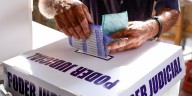 INE multará a ganadores de elección judicial que aparecen en acordeones
