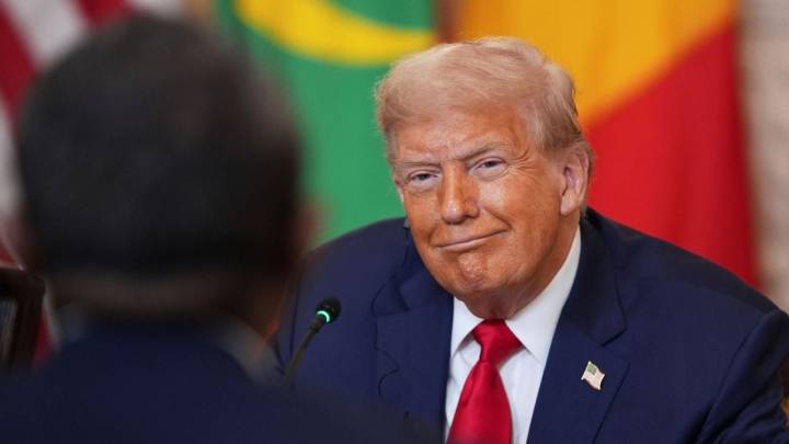 Trump anuncia un acuerdo comercial por el que rebaja al 15 por ciento los aranceles a Japón