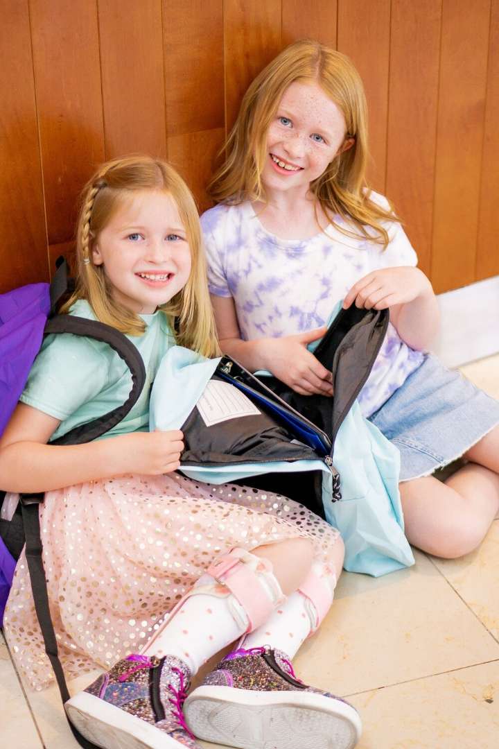 Glendale mall takes donations for foster kids returning to school