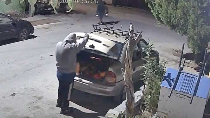 Vecinos Captan y Denuncian Ola de Robos en la Colonia Mirador de García, en Nuevo León