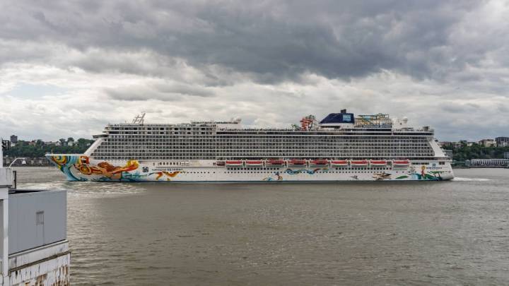 Norwegian Getaway Cancels Two Calls Due to Port Availability