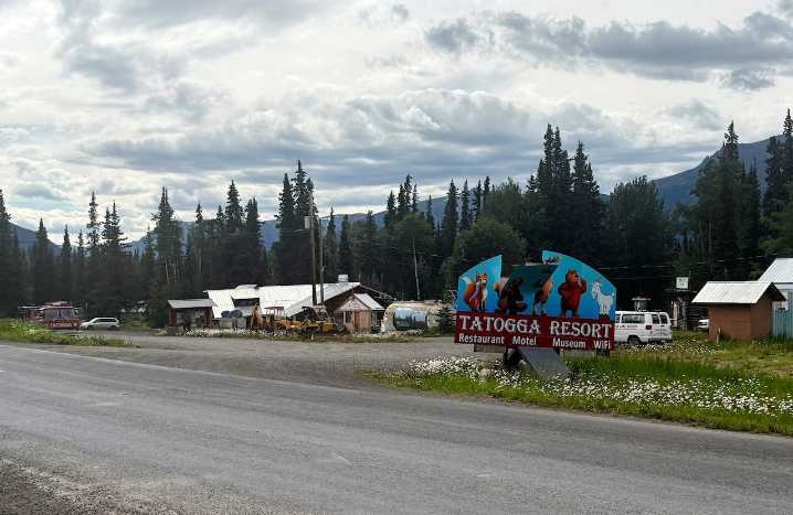 Workers rescued from Canadian mine after 60 hours underground