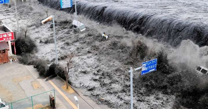 Alerta máxima por tsunami: un fuerte terremoto frente a las costas de Rusia pone en riesgo a Japón y Hawai