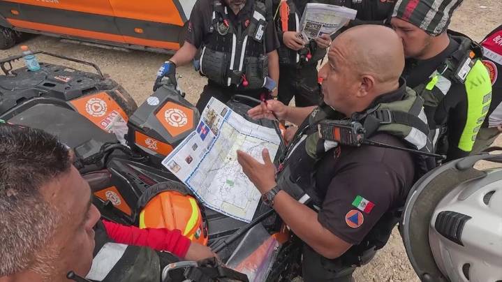 Rescatistas mexicanos comparten estragos en inundaciones en Texas