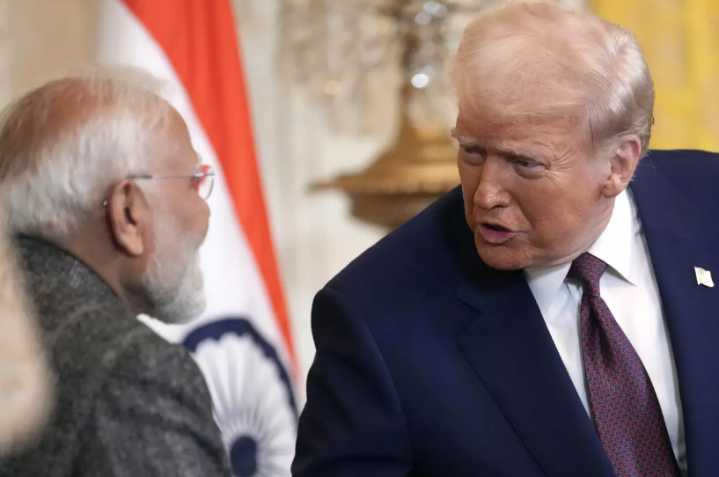 Trump anuncia aranceles del 25% a India y sanciones por comprarle crudo a Rusia