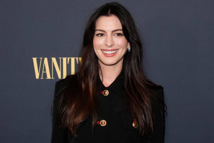 Anne Hathaway revela la primera imagen de ‘The Devil Wears Prada 2’