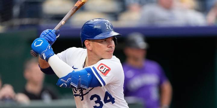 Report: Royals trade Freddy Fermin to Padres in trade deadline day move