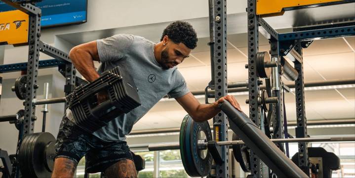 Celtics' Jayson Tatum 'on a mission' during surprise workout in Chattanooga